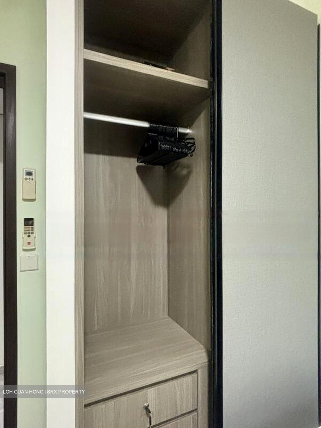 The Brownstone (D27), Condominium #500362311